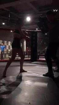国产拳击训练视频,揭秘国产拳击训练的硬核瞬间