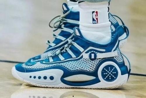 国产新球鞋评测视频播放,视频播放揭秘性能与时尚并存之作