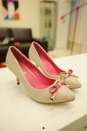 国产女王高跟鞋免费视频,免费视频带你领略时尚风采