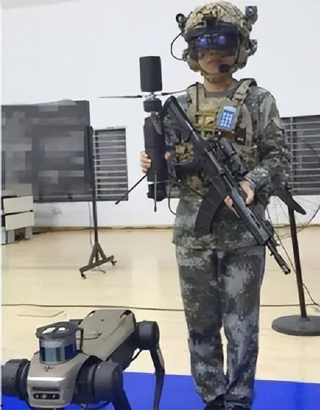 国产机器狗打架图片视频